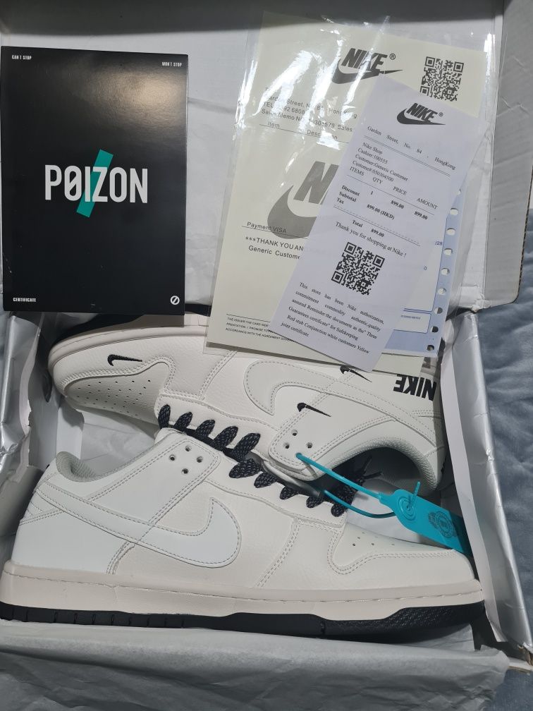 Кроссовки Nike Dank low
