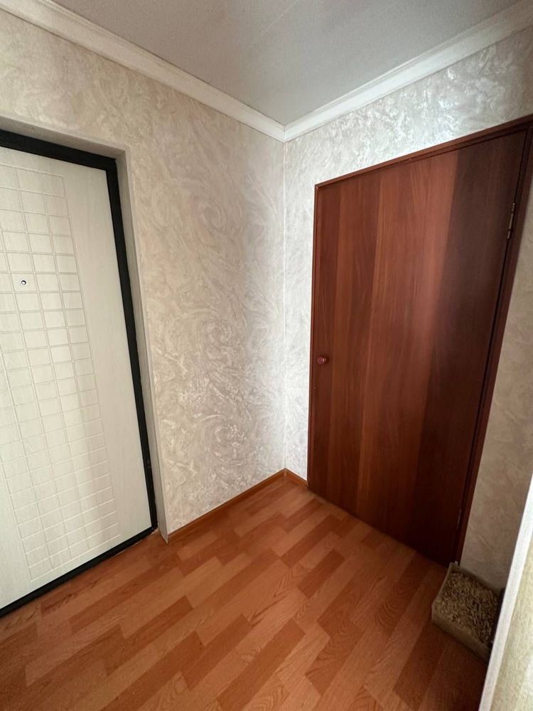Продам четырехкомнатный дом в поселке Карашилик