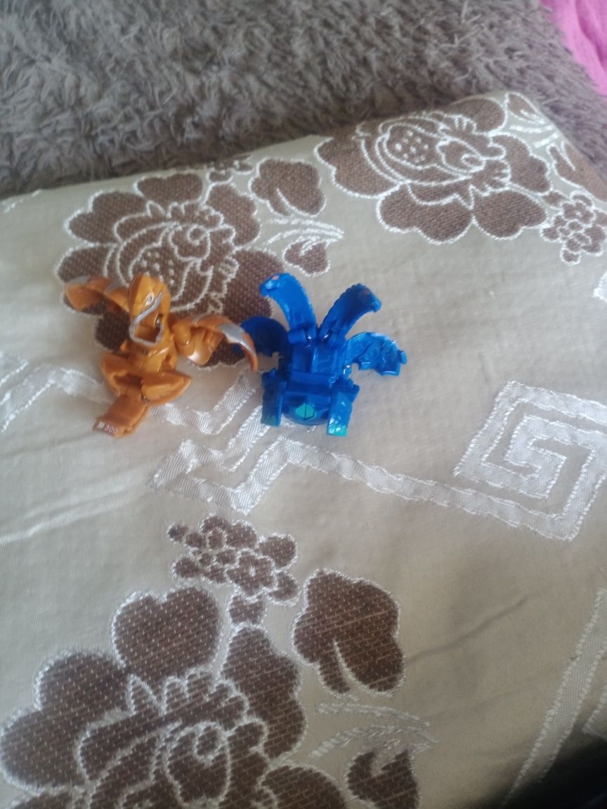 Продаю bakugan самые редкие вещи классные игры трансформируются примог