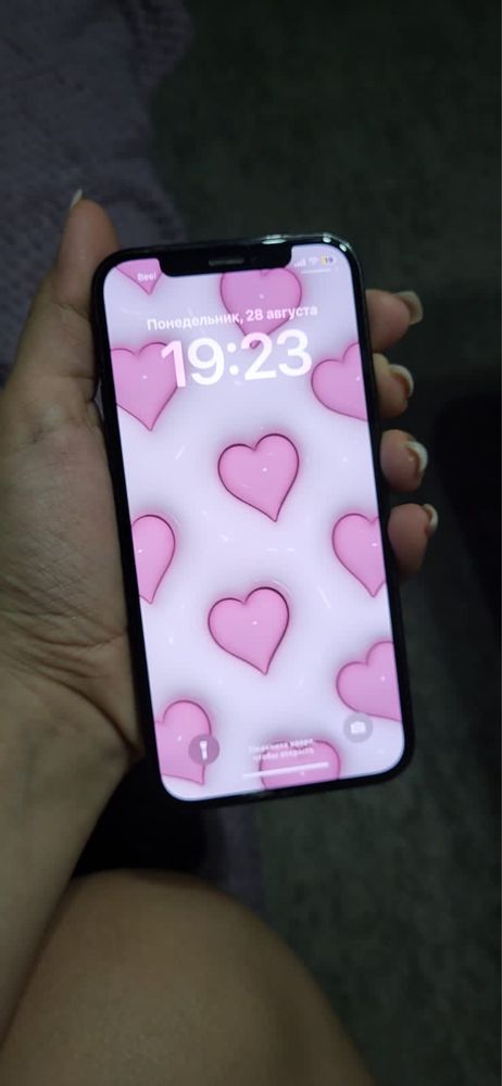 Продам iPhone 12pro