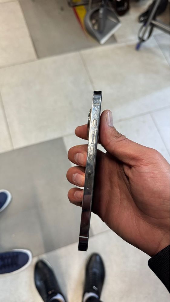 IPhone 13c гарантией