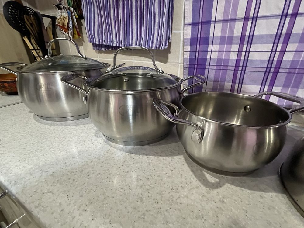 Продам кастрюли и чайник немецкого бренда Gipfel