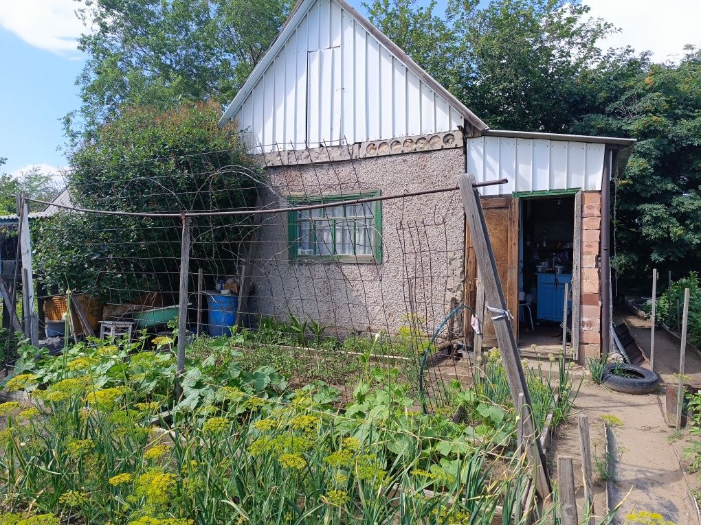 Продам дачу сад Надежда.