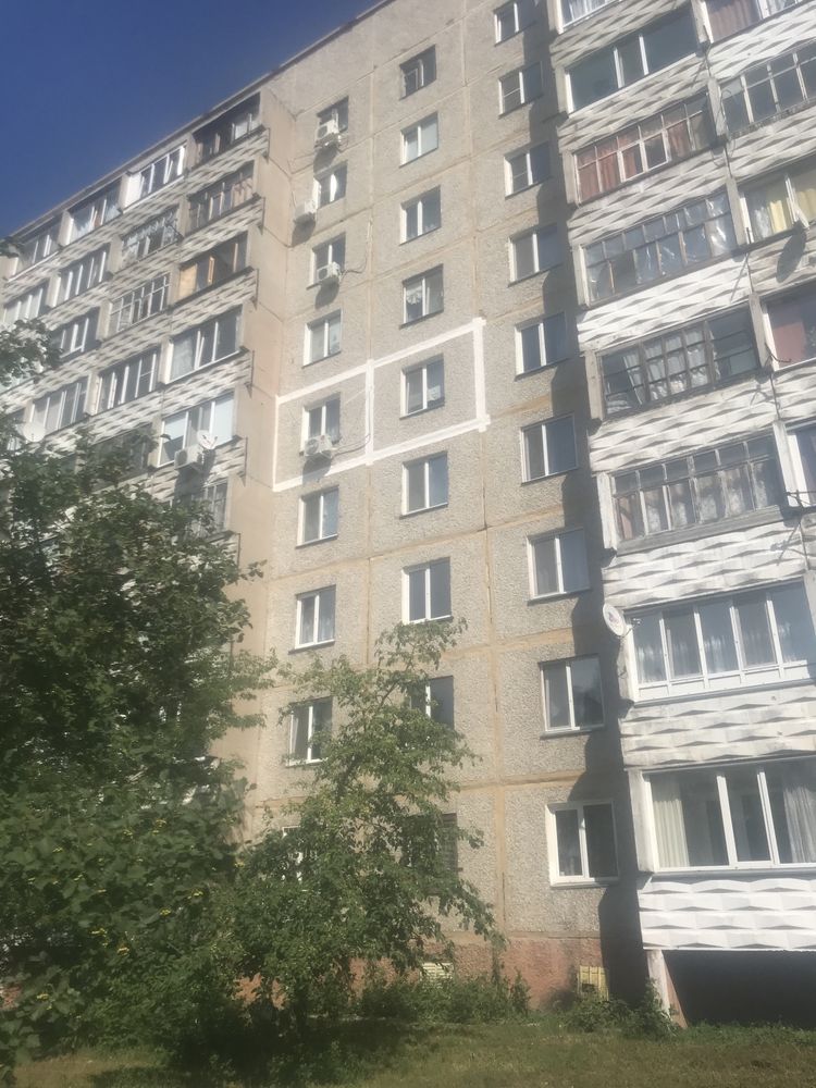 Утепление швов (стен). Покраска. Козырьки. Крыши.