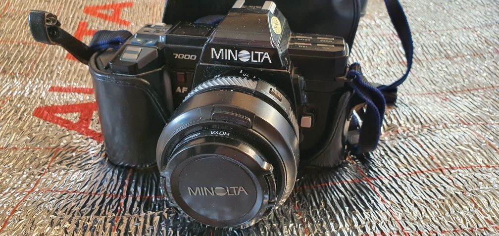 Плёночные камеры Minolta7000i  и цифровая Sony H10