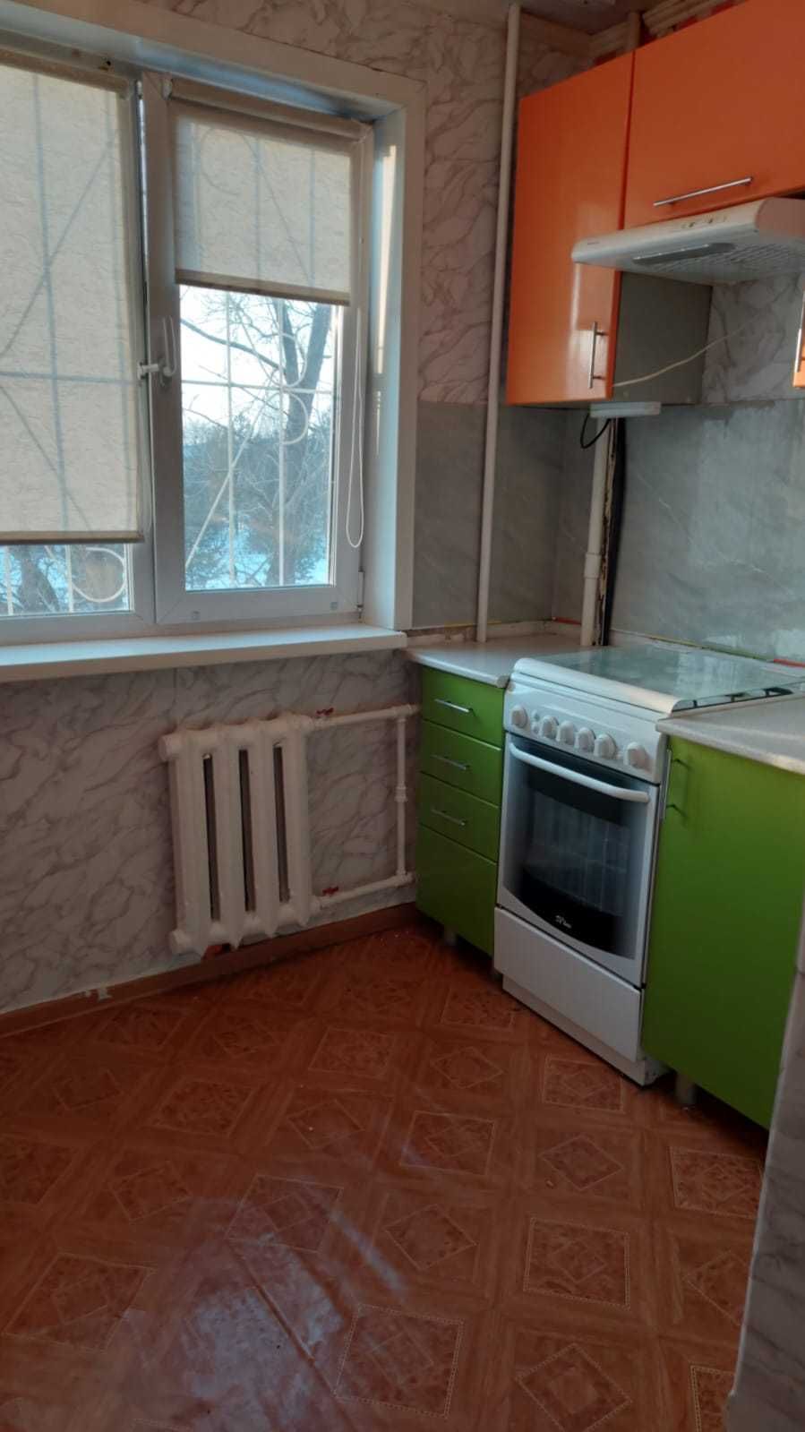 Продам 2к кв в панельном доме на среднем этаже!!!