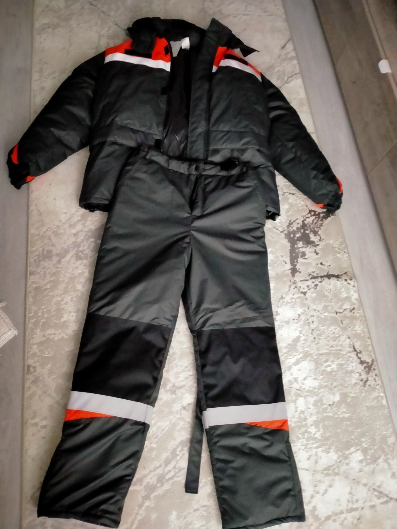 Продам костюм рабочий зимний
