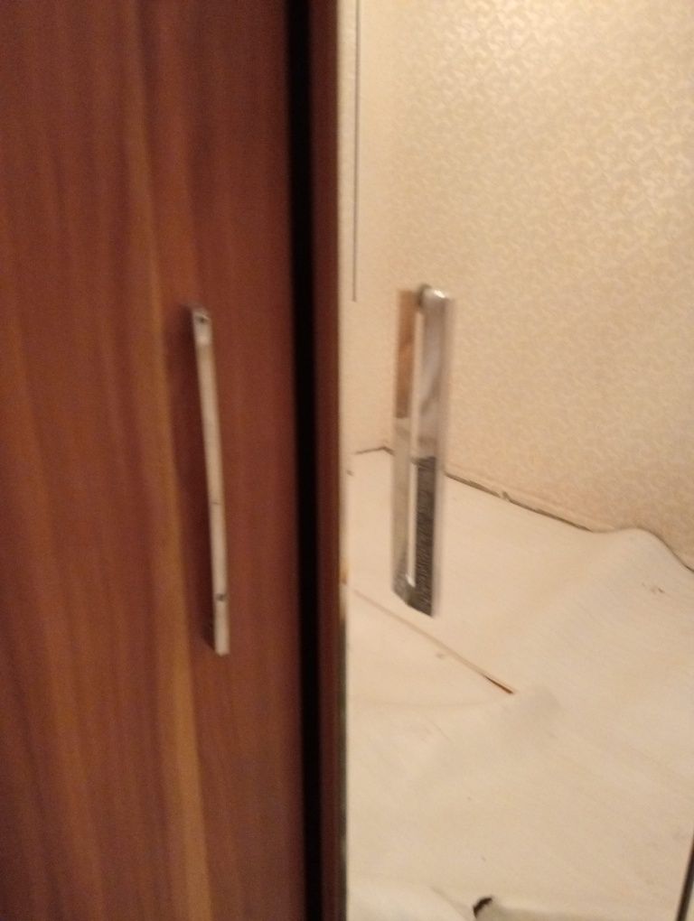 Продам шифонер или шкавф