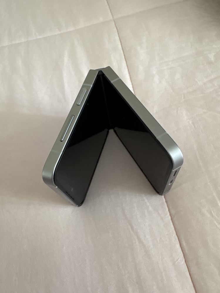 Galaxy Z Flip6 сатылады