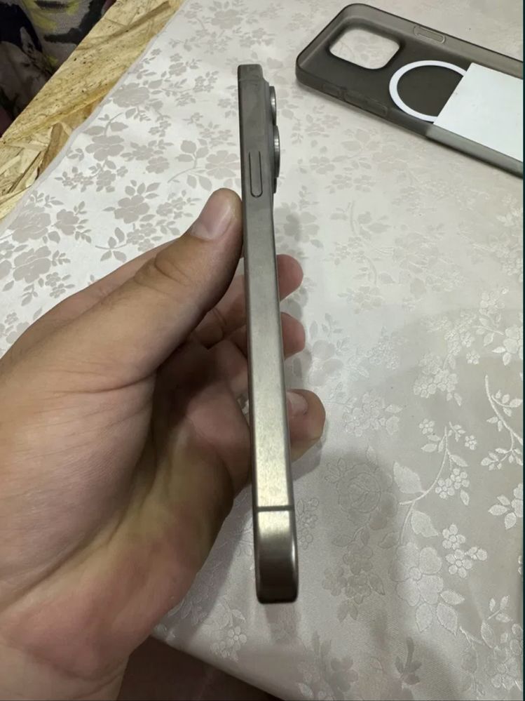 iPhone 15 Pro Max Titanium