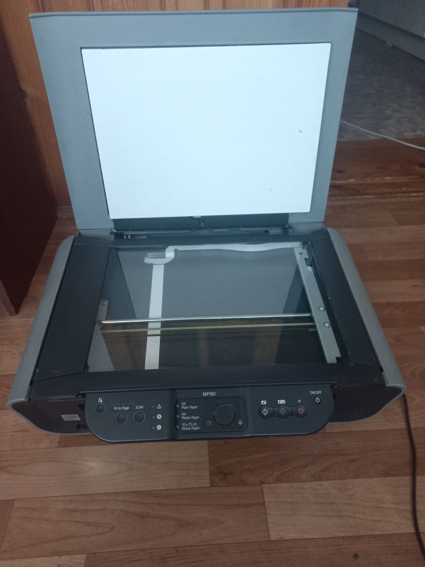 Продам МФУ Canon pixma mp160