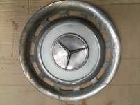 Продам колпаки колесные ретро Mercedes