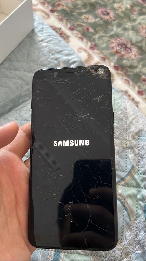 Самсунг А6, samsung galaxy a6