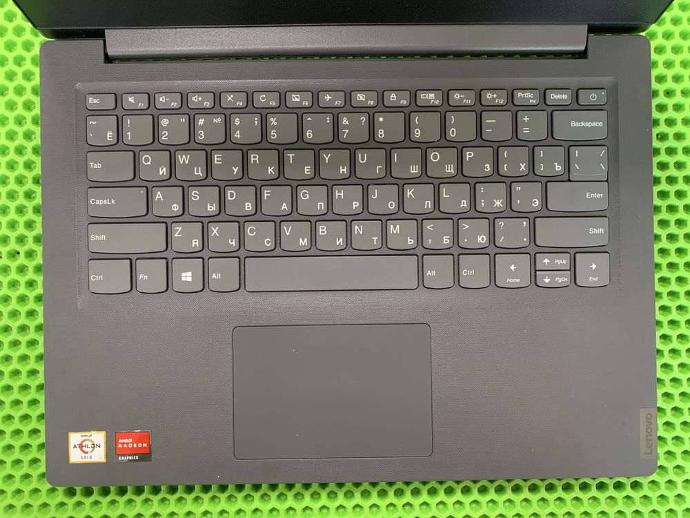 Ультрабук Lenovo. 14’. Озу 8gb. Ssd. Рассрочка.