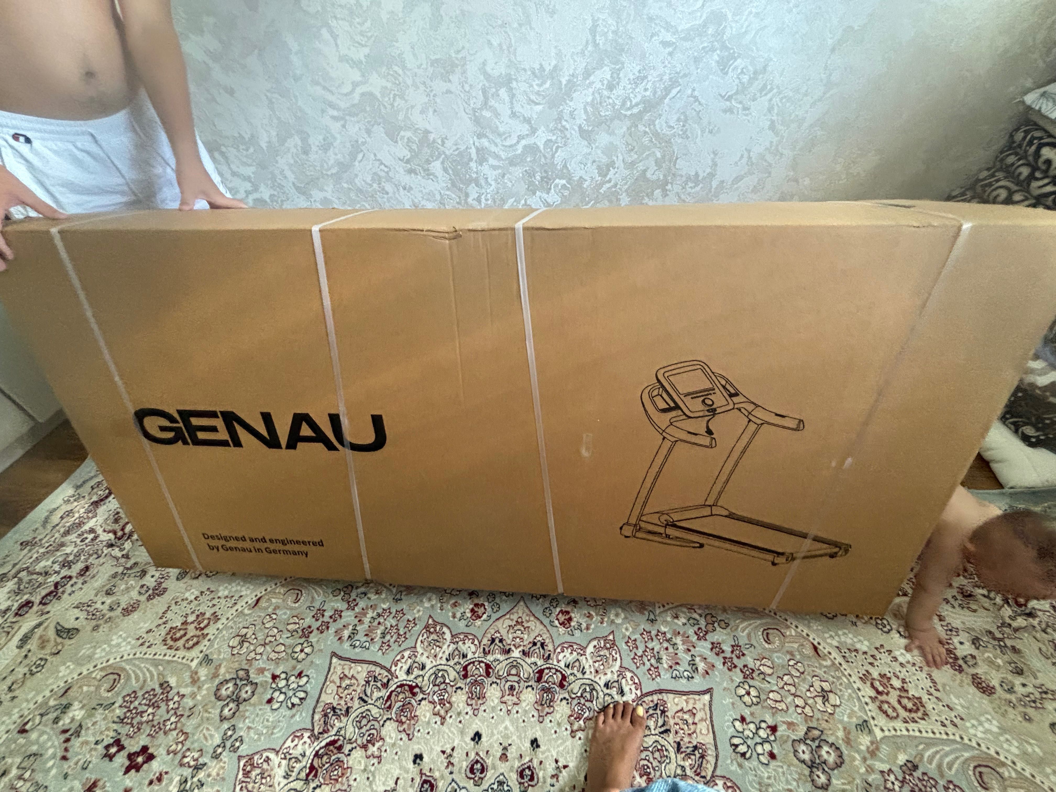 Пылесоc Genau новый