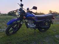Продам мотоцикл suzuki gsx150 в отличном состоянии