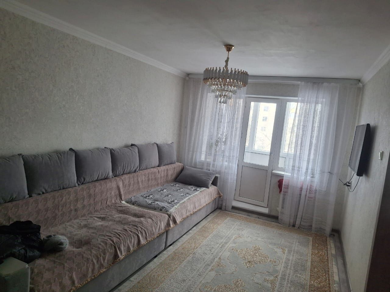 Продам квартиру в связи с перездом.