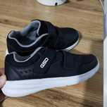 Новые фирменные кроссовки 31,32,34,35,36,37р.