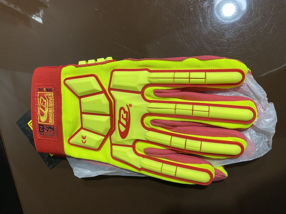 Противоударные перчатки/ Impact Gloves