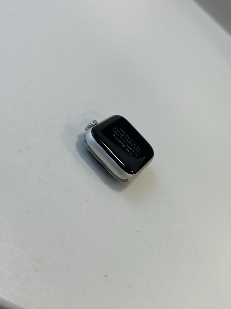 apple watch SE на запчасти