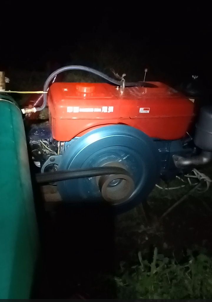 Качаем воду полевной насос 150 Д,иаметр,2 гектар за сутки поливает.и