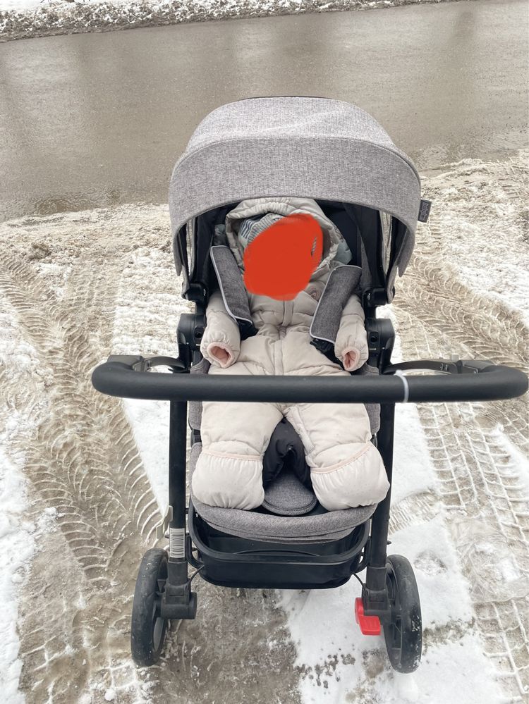 Коляска 2 шт Состояние отличное. У одной фирма teknum, вторая babyboom