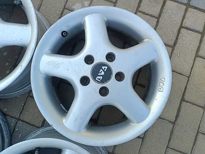 Продам оригинальные легкосплавные диски "BWD" на автомашину Opel