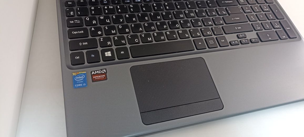 Ноутбук Acer i3-4/ 6gb ddr3/R7 M265 2gb/ssd 128gb/hdd 1000gb