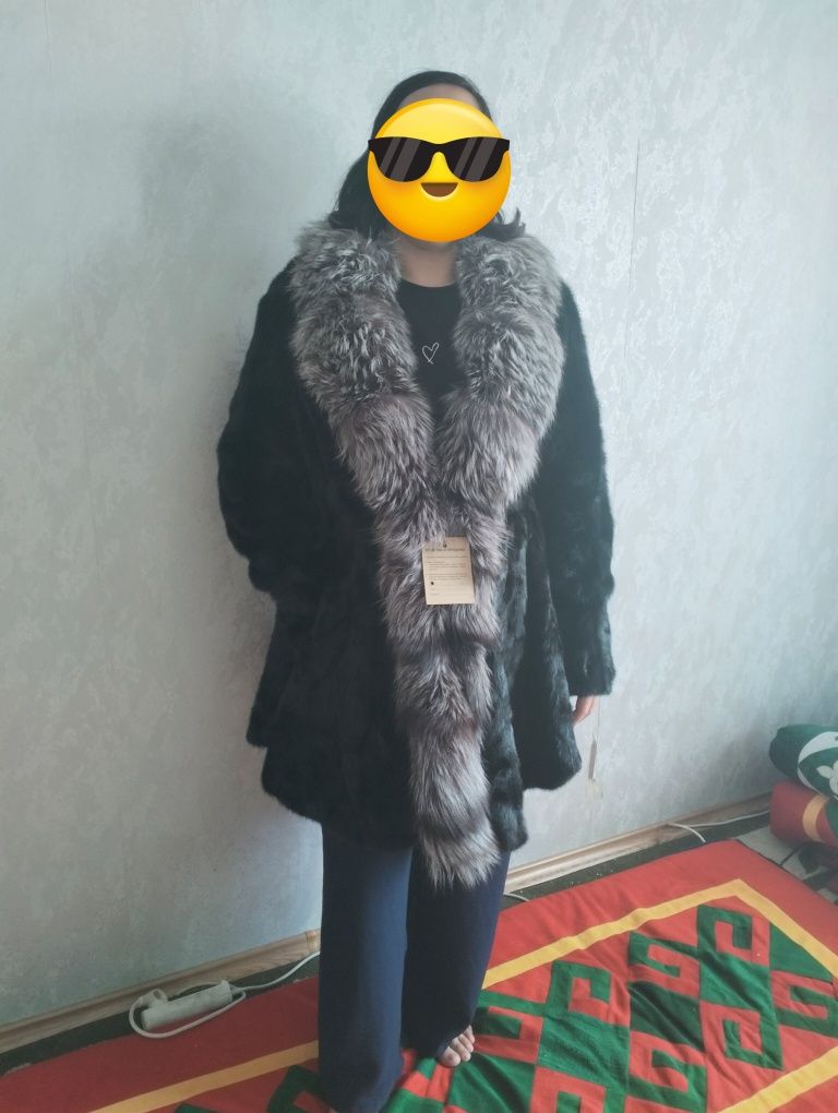Продам норковую шубу новую.