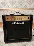 Продам комбоусилитель Marshall mg 15