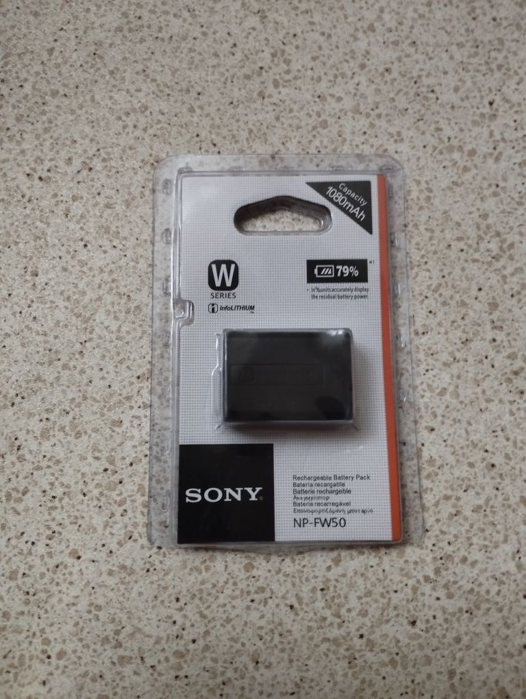 Продам новую батарейку аккумулятор NP-FW50 на фотокамеры Sony.
