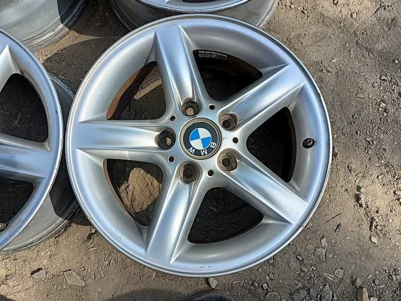 Продам оригинальные легкосплавные диски на автомашину БМВ 3