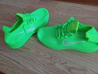 летние кроссовки Nike