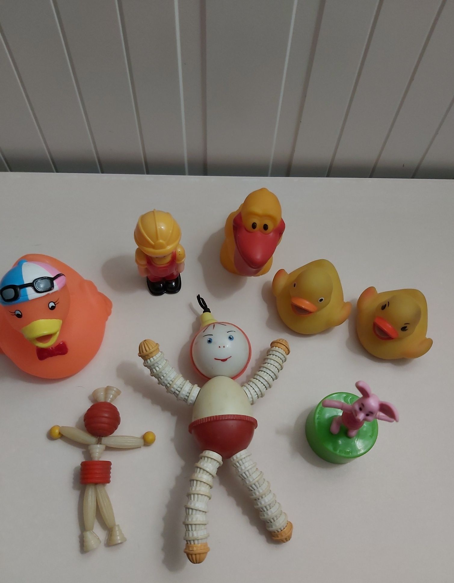 Детские  игрушки