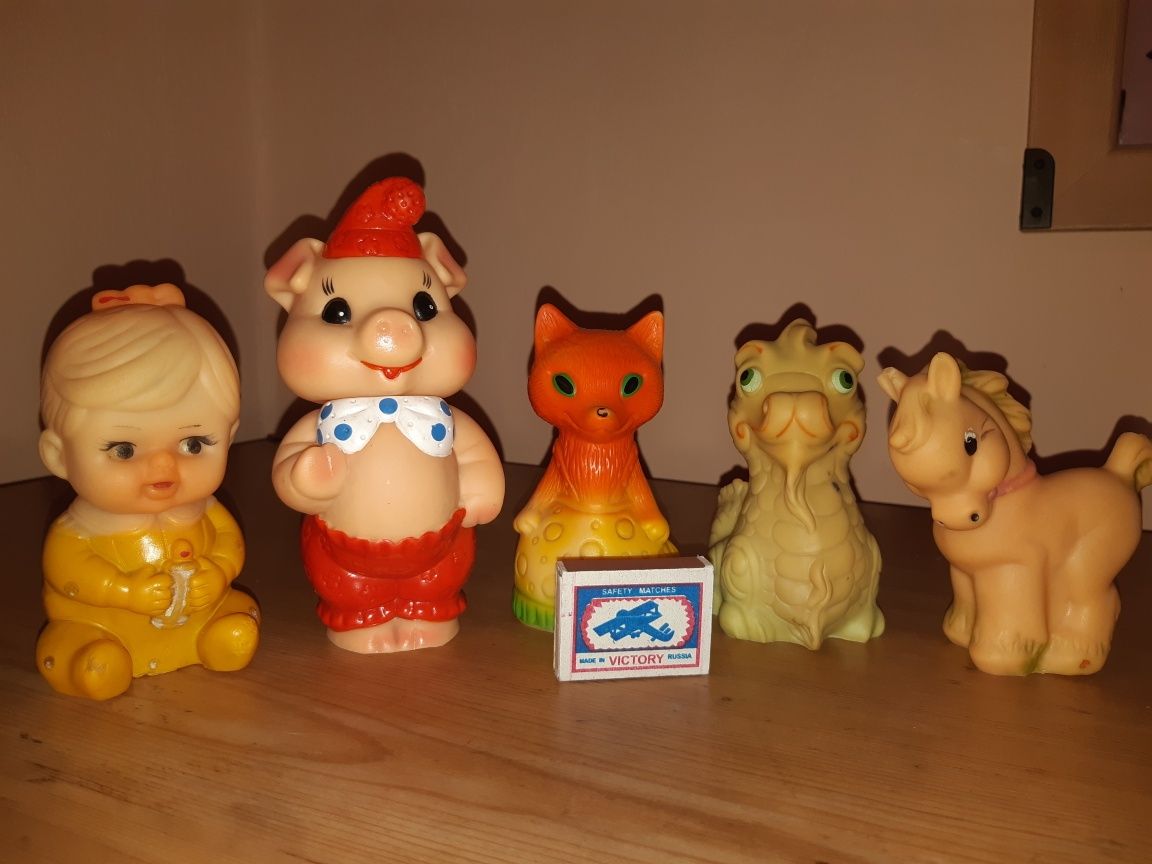 Продам резиновые  игрушки