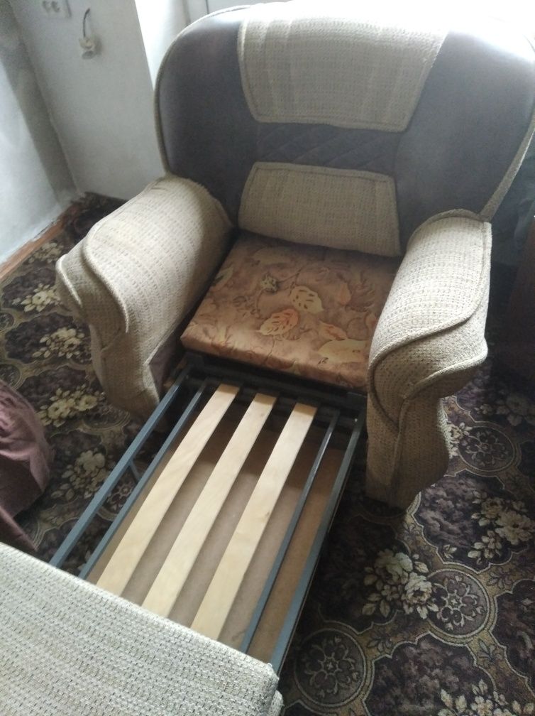 Продам мебель б/у