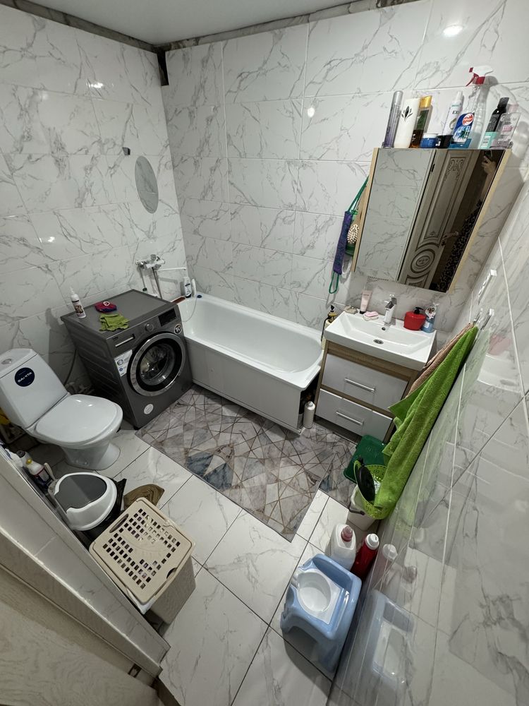 Продам 3х комнатную квартиру на 5 этаже. Имеется средний ремонт