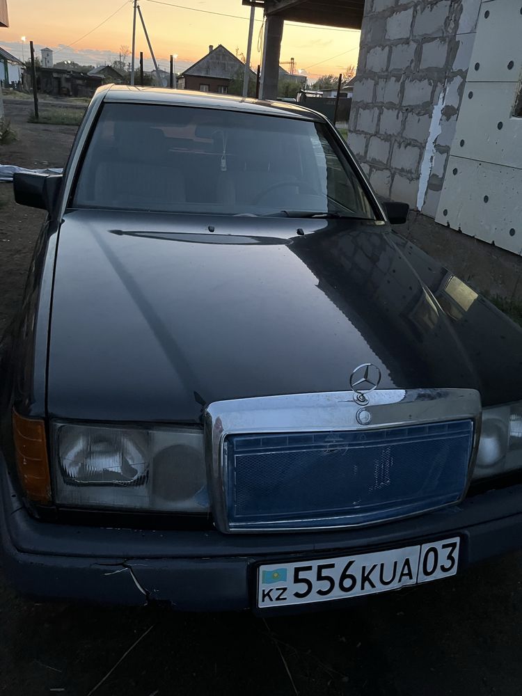 Mersedes BENZ 200