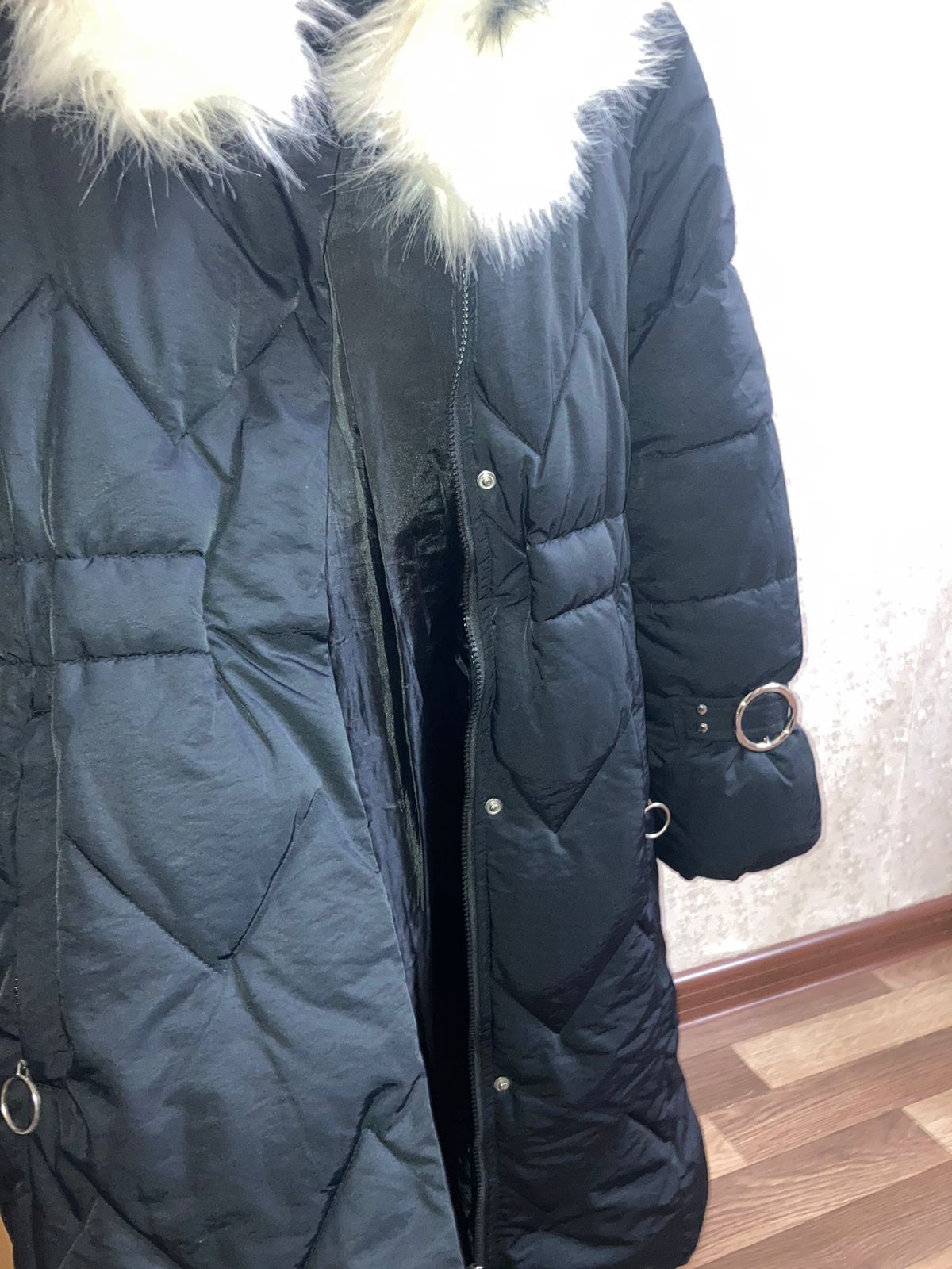 Зимние куртки СРОЧНО!