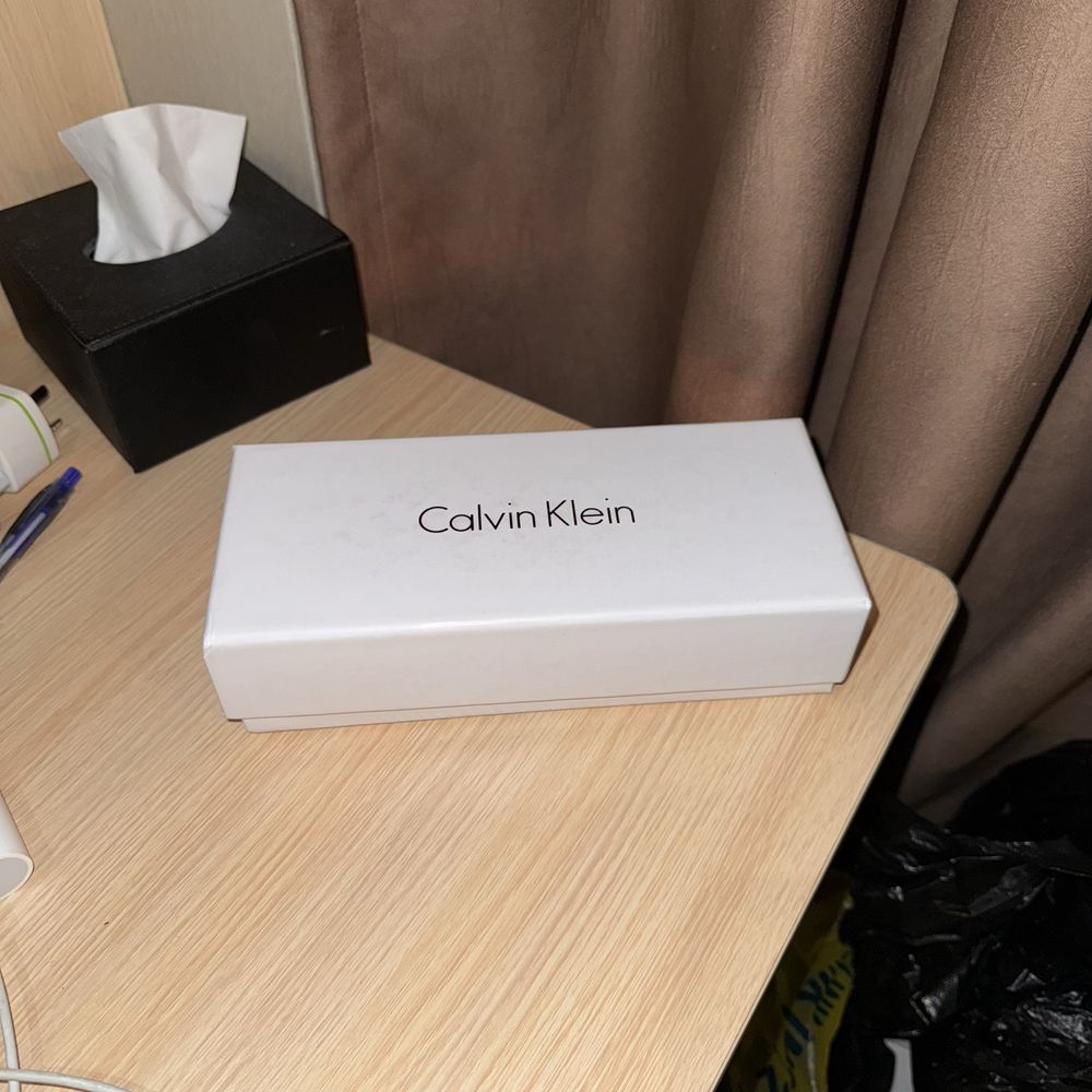 Насочки calvin klein