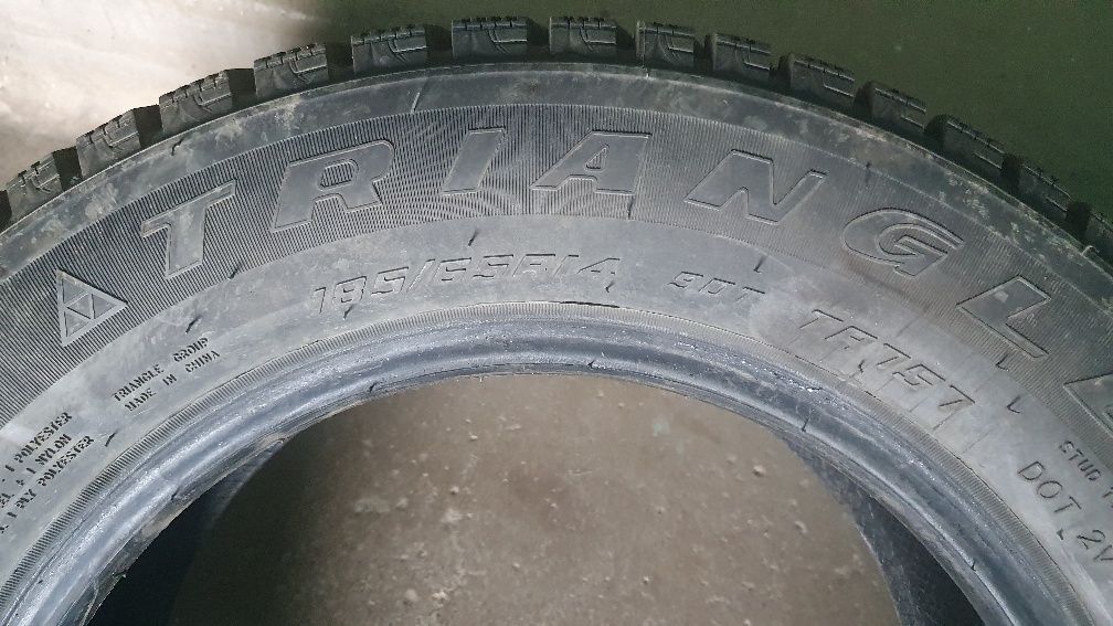 Продам зимние шины 185/65/ R14. Почти новые откатал два месяца зимы.