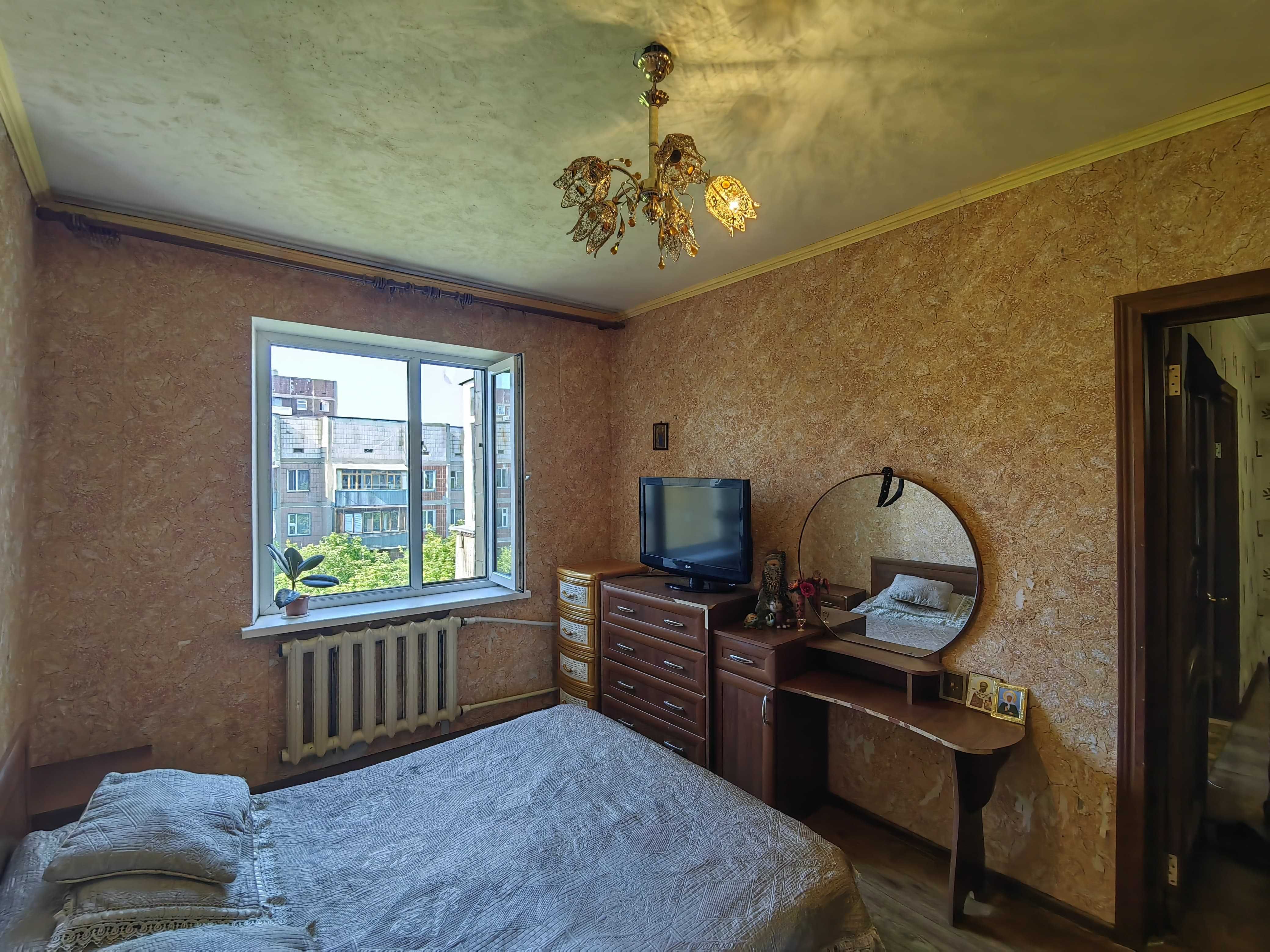 Улучшенная 2-комнатная, 54м², 1986 г.п,Юго-Восток мкр. Степной-2 дом 3