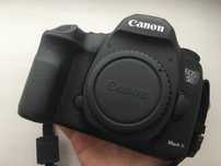 Продам зеркальную камеру Canon 5D Mark III (Mark 3) в идеале