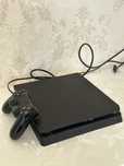 PS4 Slim продаю