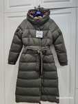 Продам пуховик фирмы Max Mara