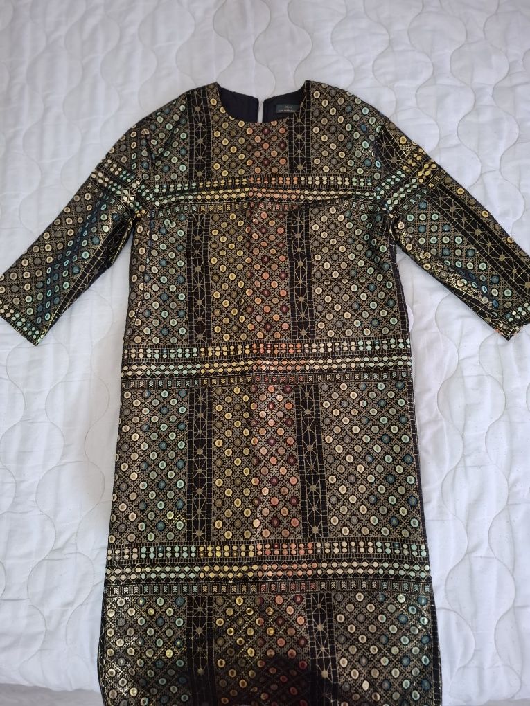 Продам платья демисезонные