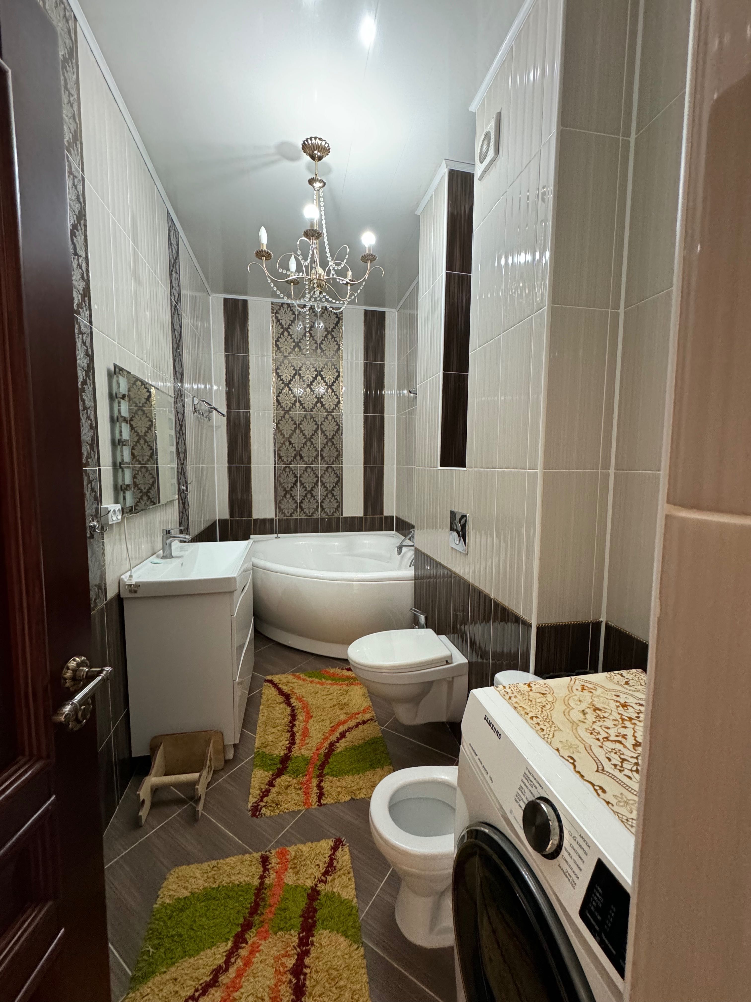 Продам 5-ти комн. квартиру по пр.Санкибай батыра 253/6