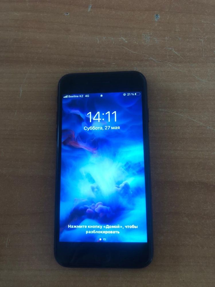 iPhone 7 black 32