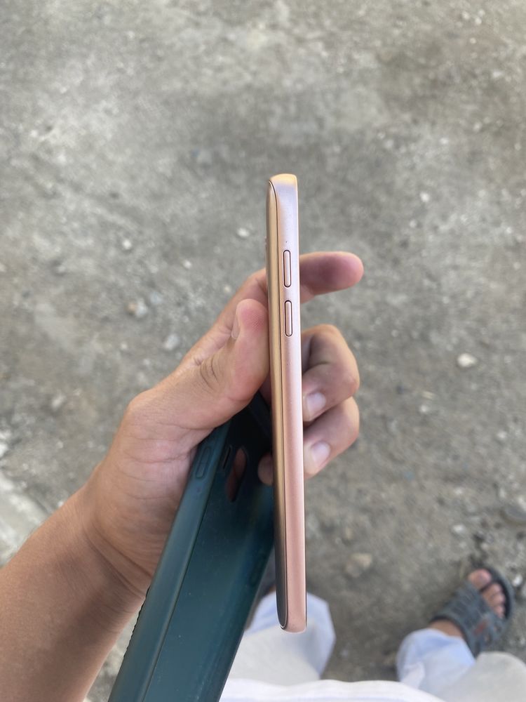 Продам samsung j2 core