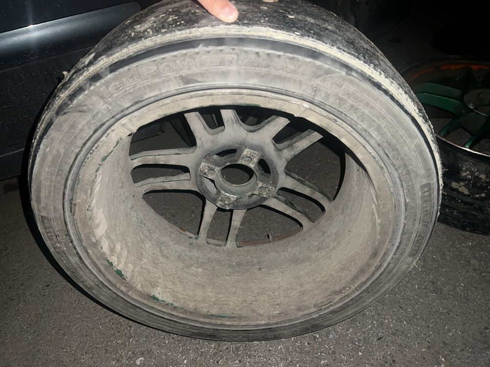 Продам диски 4/98